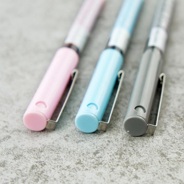 Large Capacity Liquid Ink Roller Ball Pens Smooth Writing Fine Line Pens for Note Taking Journaling School Office Supplies